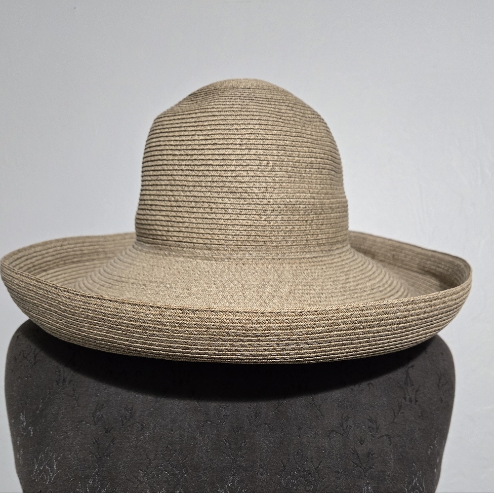 Eric Javits Classic Tan Sun Hat